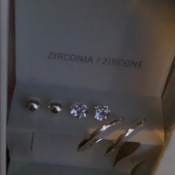 Sterling Silver & Zirconia Earrings - Picture 7 of 10